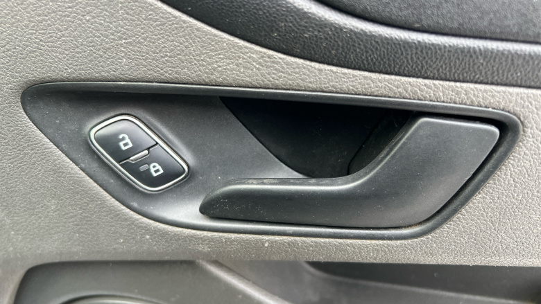 Ford Transit Custom 280 L1 Diesel Fwd 2.0 EcoBlue 105ps Low Roof Leader Van